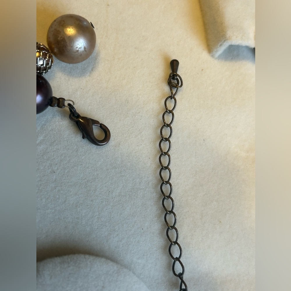 Premier Designs Vintage Jewelry Set Faux Pearl Necklace and Dangle Earrings - Picture 12 of 13